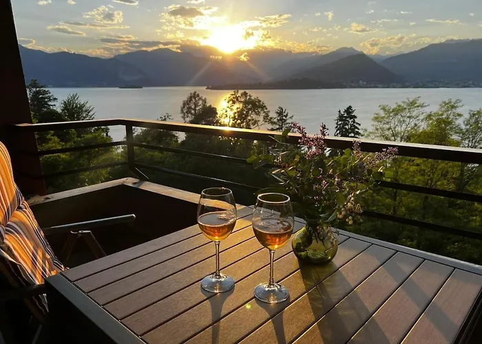 Lägenhet New Cozy With Lakeview