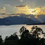 New Cozy With Lakeview Cerro (Laveno-Mombello)