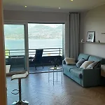 New Cozy With Lakeview Apartamento Cerro (Laveno-Mombello)