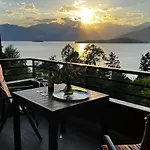 New Cozy With Lakeview Apartamento *
