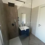 New Cozy With Lakeview Cerro (Laveno-Mombello)