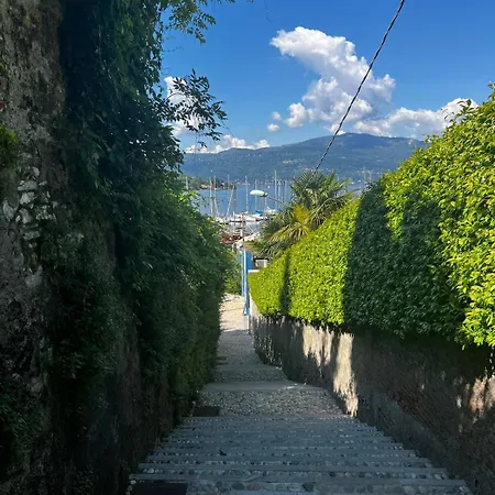 New Cozy With Lakeview * Cerro (Laveno-Mombello)